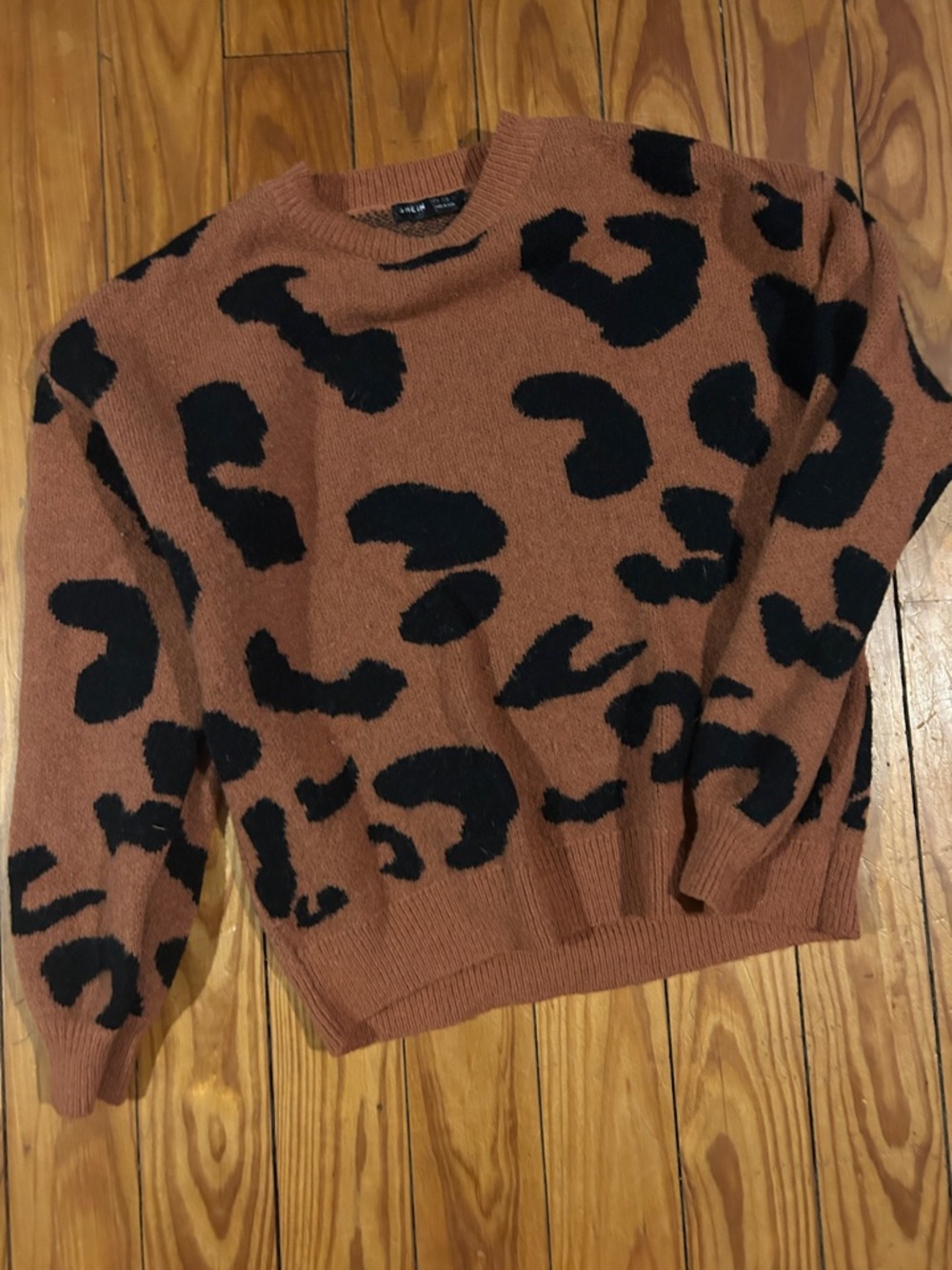 SHEIN Rust Brown and Black Leopard Print Crewneck Sweater